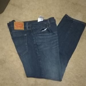 Levi's 541.   34/32